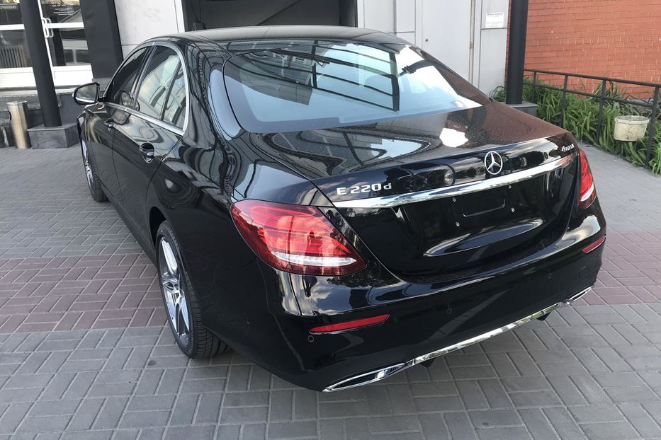 Продам Mercedes-Benz E-Class E220d 4Matic 2018 года в Днепре