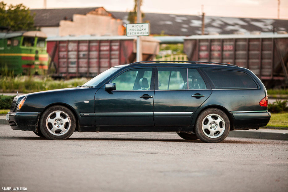 Продам Mercedes-Benz E-Class E290 1998 года в Ивано-Франковске