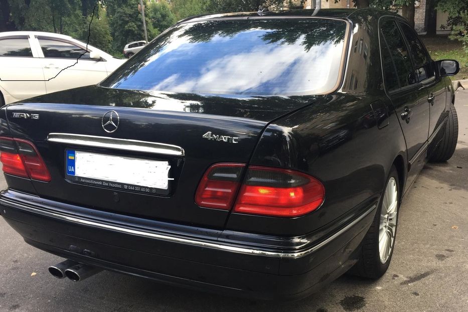 Продам Mercedes-Benz E-Class E430 AMG 2000 года в Киеве