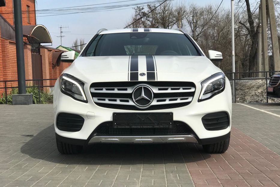 Продам Mercedes-Benz GLA-Class GLA 250 4MATIC  2018 года в Днепре