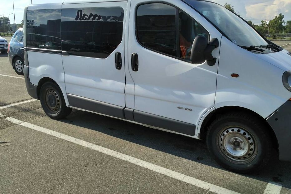 Продам Renault Trafic пасс. 2003 года в Киеве