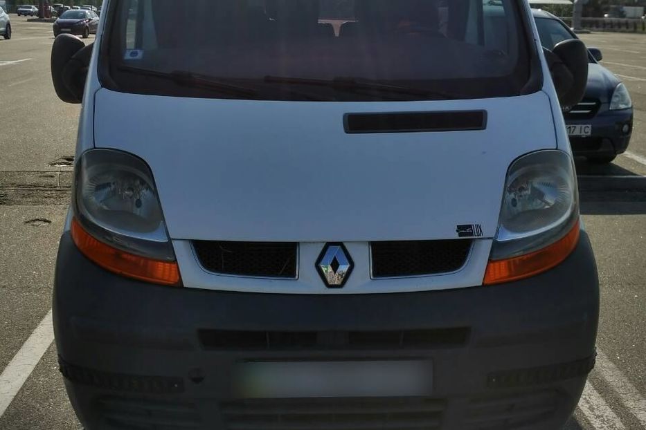 Продам Renault Trafic пасс. 2003 года в Киеве