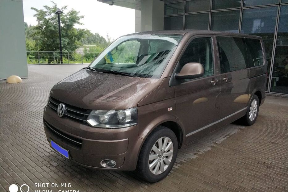 Продам Volkswagen Multivan 2010 года в Киеве