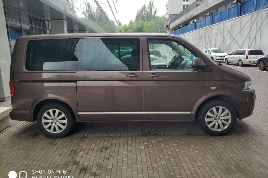 Продам Volkswagen Multivan 2010 года в Киеве