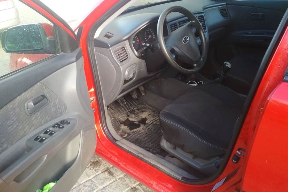 Продам Kia Rio 2007 года в Ивано-Франковске