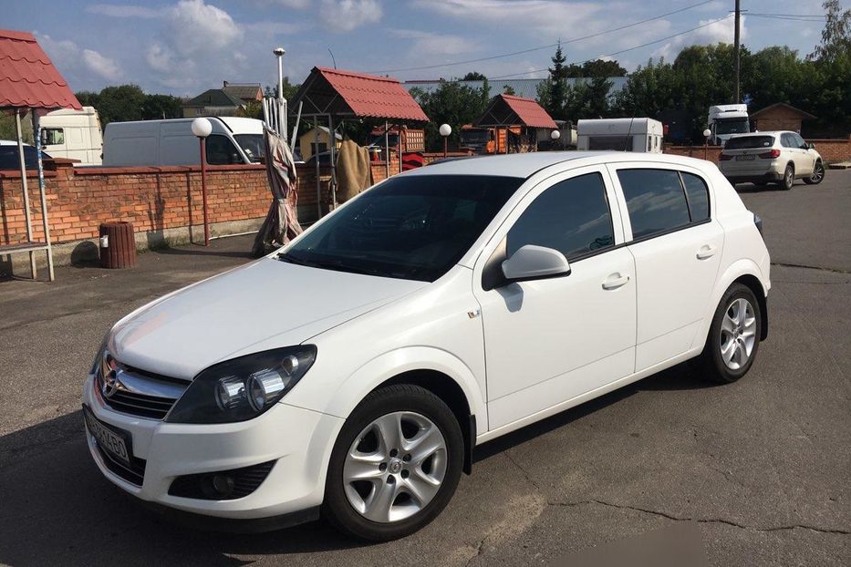 Продам Opel Astra H 2012 года в Виннице