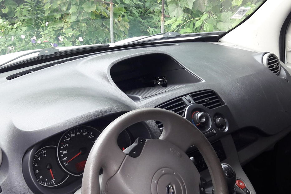 Продам Renault Kangoo пасс. 2008 года в Киеве