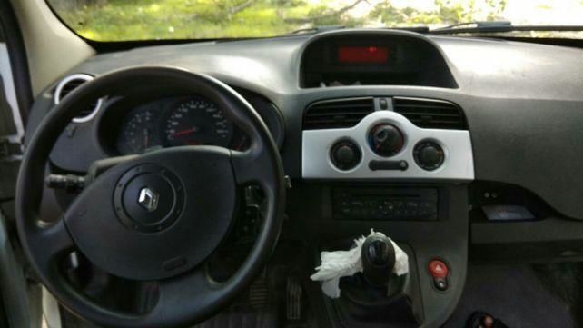 Продам Renault Kangoo пасс. 2011 года в г. Кременчуг, Полтавская область