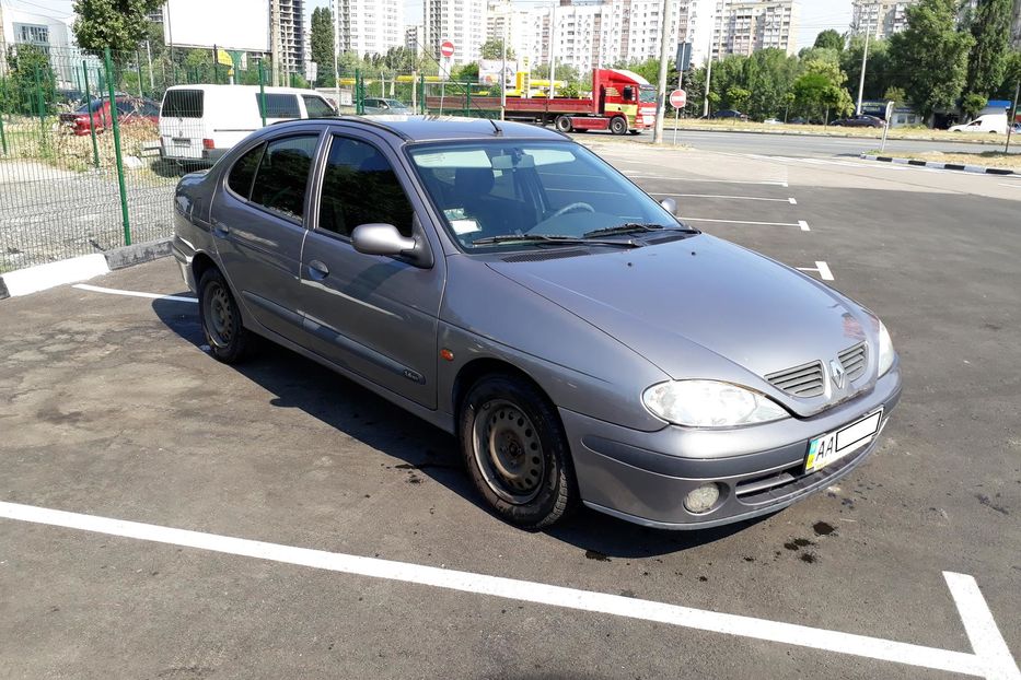 Продам Renault Megane 2002 года в Киеве
