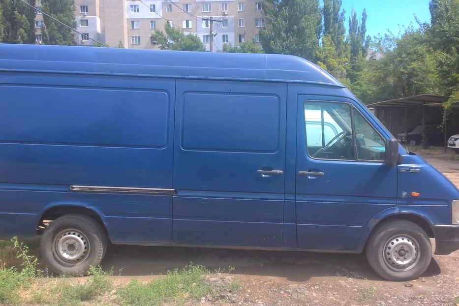 Продам Volkswagen LT груз. 2004 года в Одессе