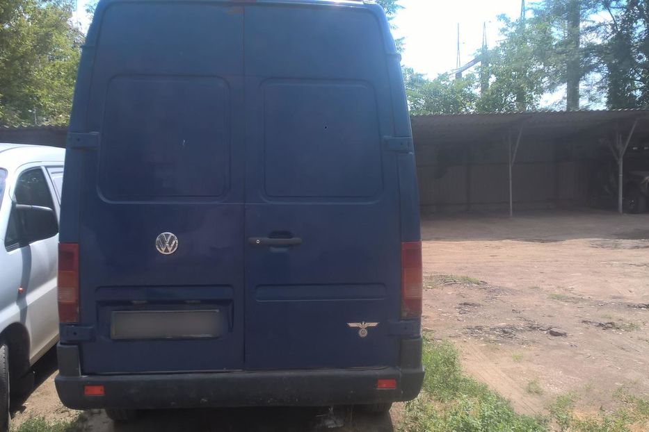 Продам Volkswagen LT груз. 2004 года в Одессе