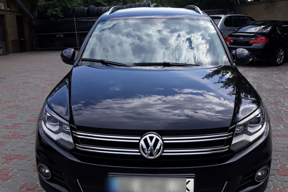 Продам Volkswagen Tiguan FSI 2012 года в Днепре