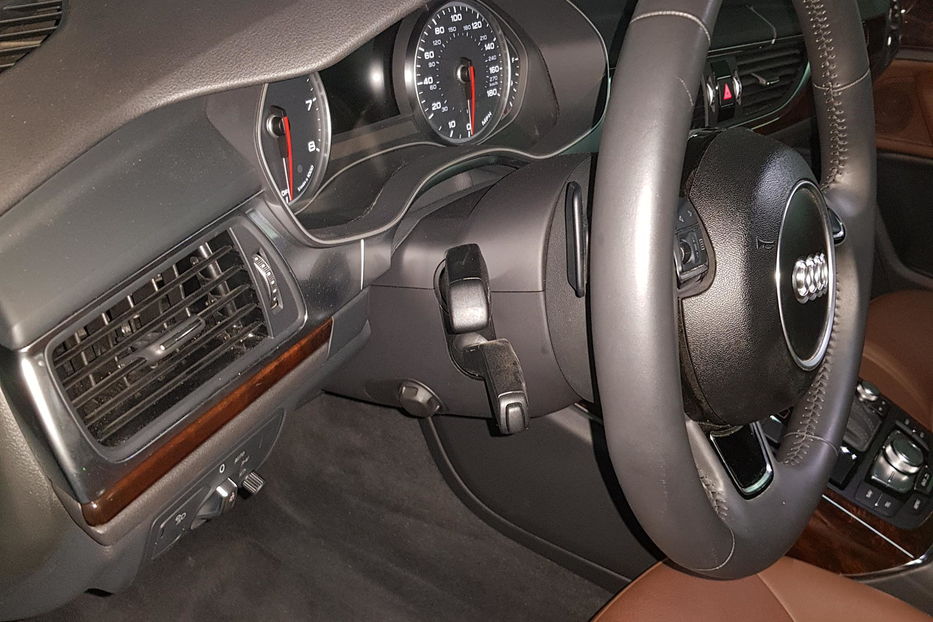 Продам Audi A6 2016 года в Одессе