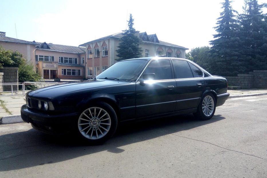 Продам BMW 520 1990 года в г. Городище, Черкасская область