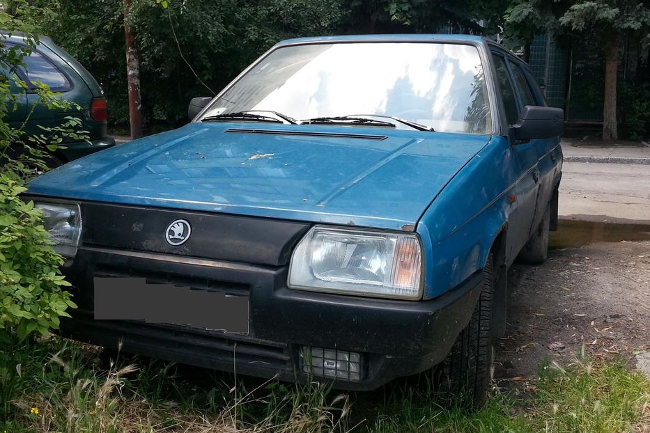 Продам Skoda Forman 1993 года в Днепре