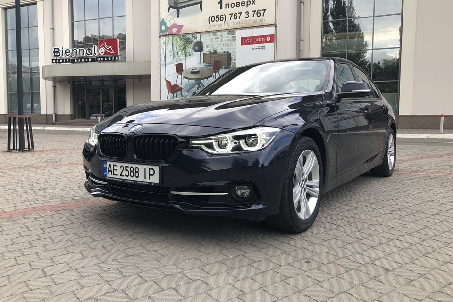 Продам BMW 328 Xdrive 2016 года в Днепре