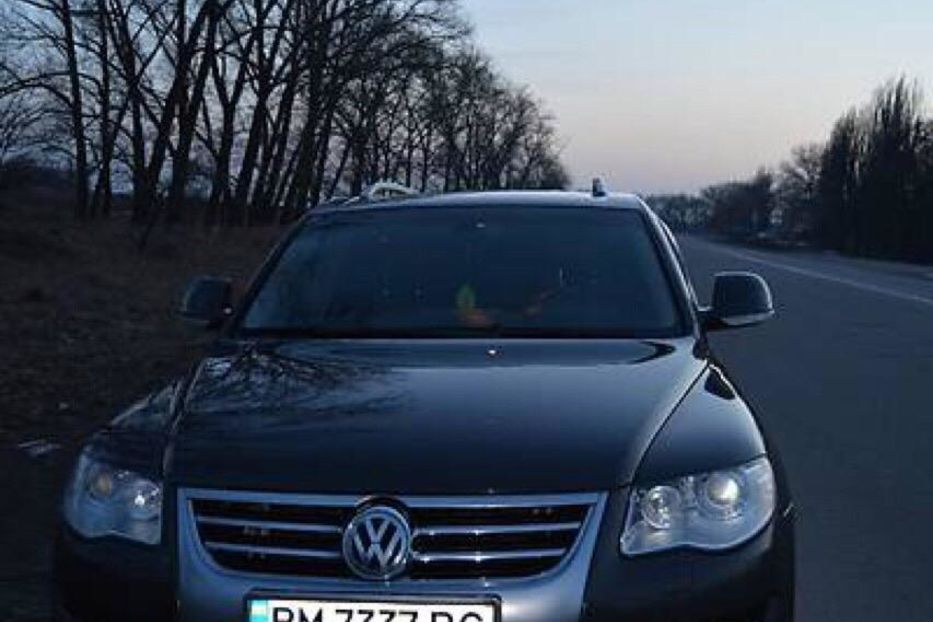 Продам Volkswagen Touareg 2008 года в г. Ромны, Сумская область