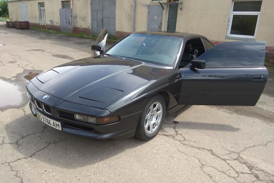Продам BMW 8 Series 1993 года в Львове