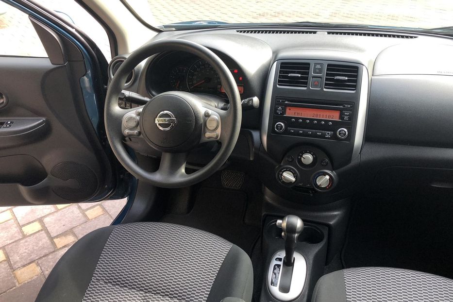Продам Nissan Micra 1.6 2015 года в Киеве