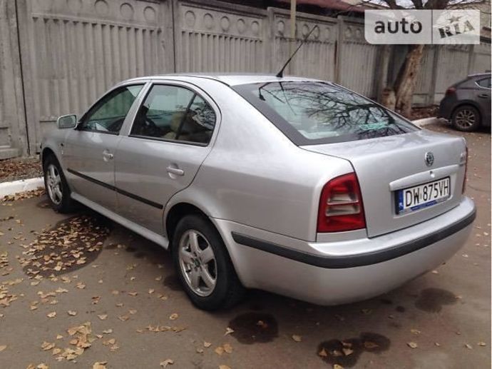 Продам Skoda Octavia 2000 года в Днепре