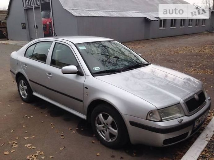 Продам Skoda Octavia 2000 года в Днепре