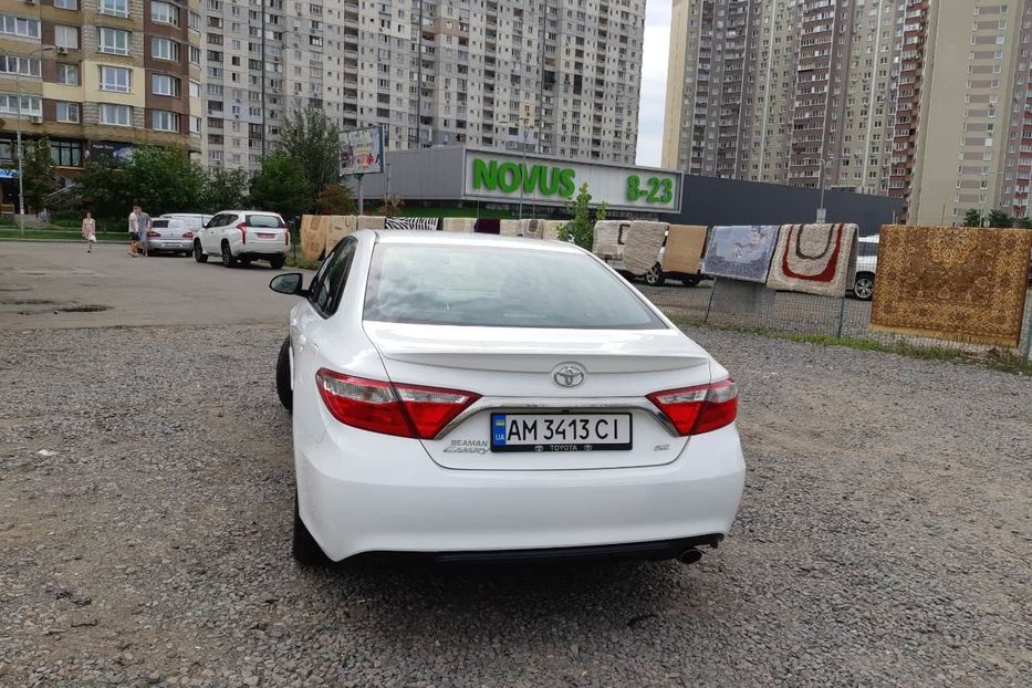 Продам Toyota Camry SE 2017 года в Киеве