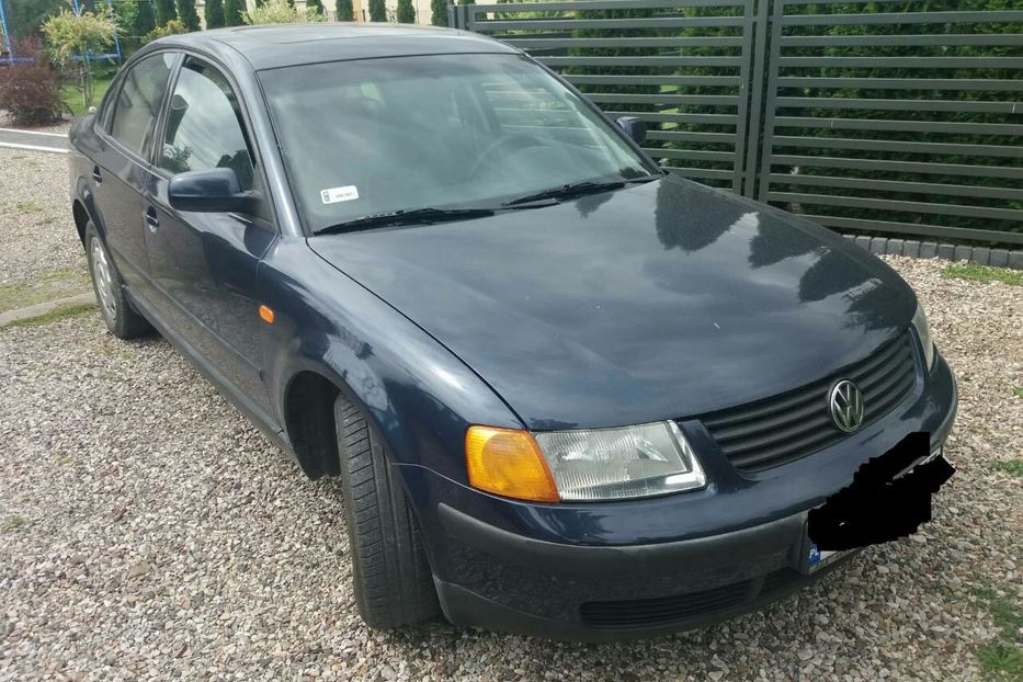 Продам Volkswagen Passat B5 1600 1996 года в г. Кривой Рог, Днепропетровская область