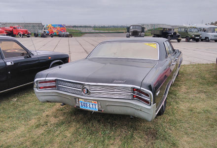 Продам Buick Wildcat hardtop sedan 1965 года в Харькове