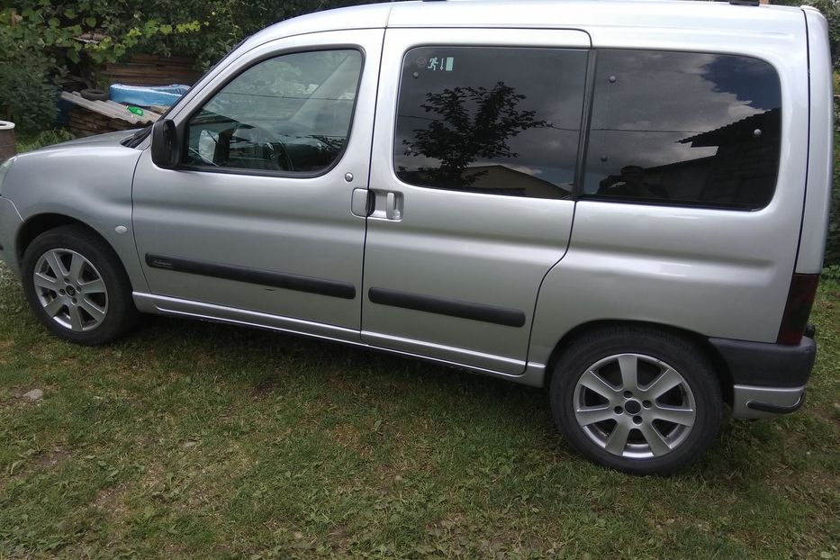 Продам Citroen Berlingo пасс. 2004 года в г. Борислав, Львовская область