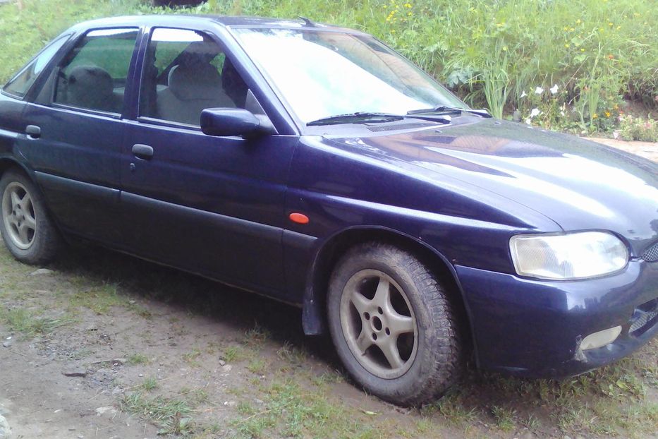 Продам Ford Escort 1998 года в г. Рахов, Закарпатская область