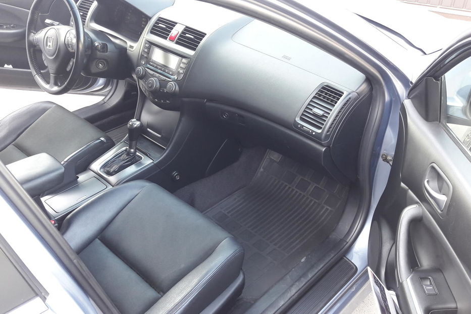 Продам Honda Accord Type S 2006 года в Киеве