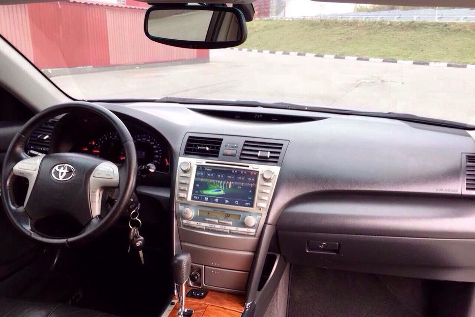 Продам Toyota Camry 2008 года в Киеве