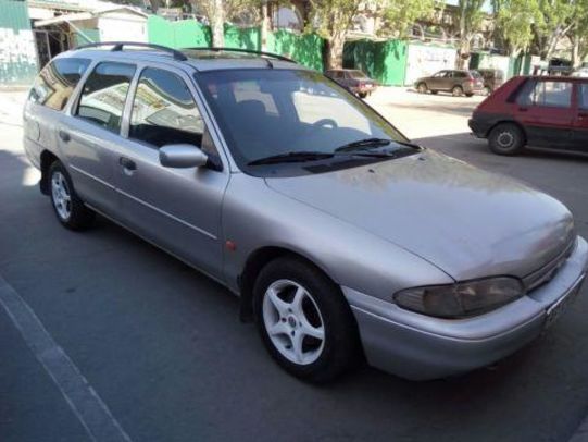 Продам Ford Mondeo 1996 года в Запорожье