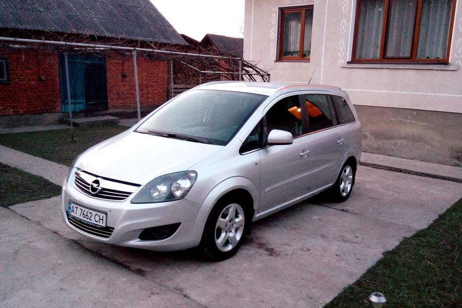 Продам Opel Zafira 2011 года в Ивано-Франковске