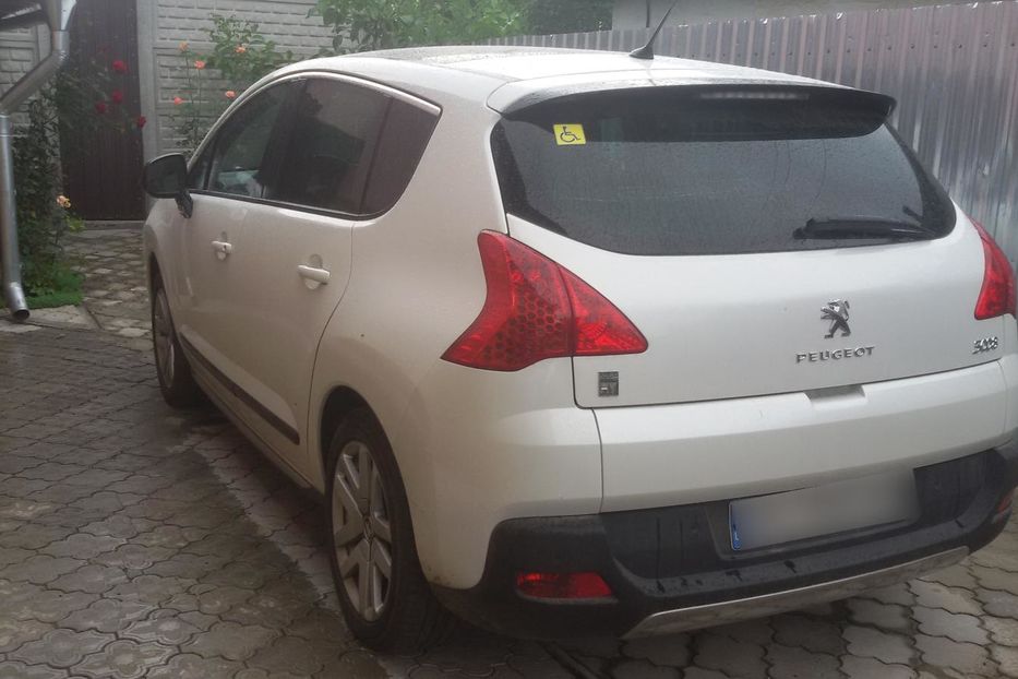 Продам Peugeot 3008 гібрид 2013 года в г. Острог, Ровенская область