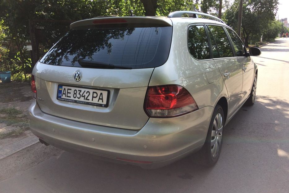 Продам Volkswagen Golf Variant 2012 года в г. Кривой Рог, Днепропетровская область