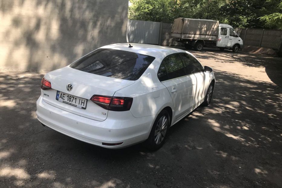 Продам Volkswagen Jetta 2016 года в Днепре