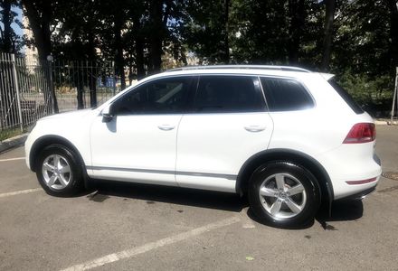 Продам Volkswagen Touareg Life+ 2013 года в Харькове