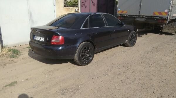 Продам Audi A4 Quattro 1999 года в Одессе