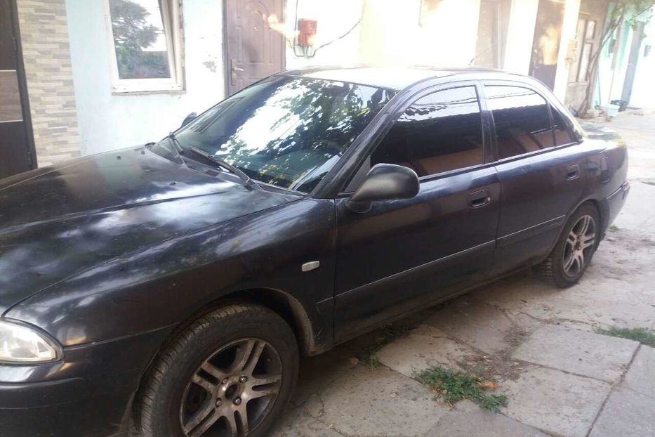 Продам Mitsubishi Carisma 2002 года в Одессе