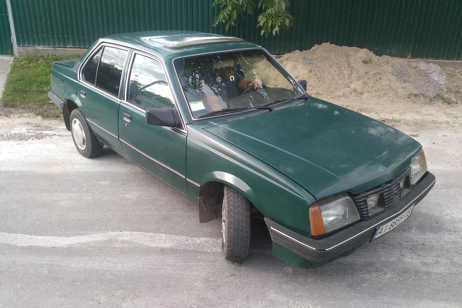 Продам Opel Ascona 1982 года в г. Кагарлык, Киевская область