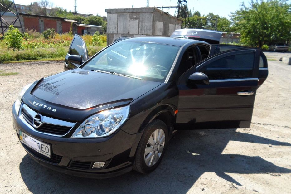 Продам Opel Vectra C 2006 года в г. Кривой Рог, Днепропетровская область