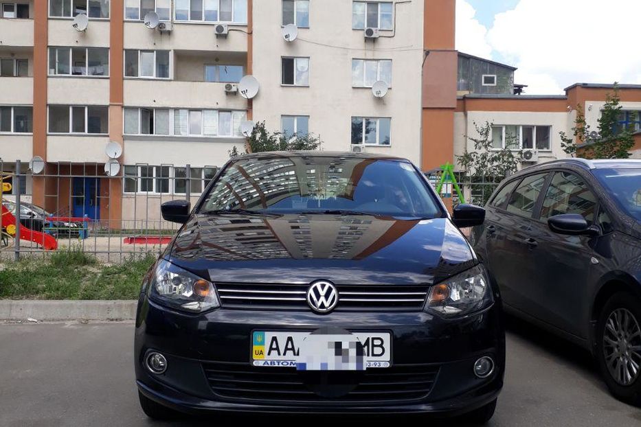 Продам Volkswagen Polo 2012 года в Киеве