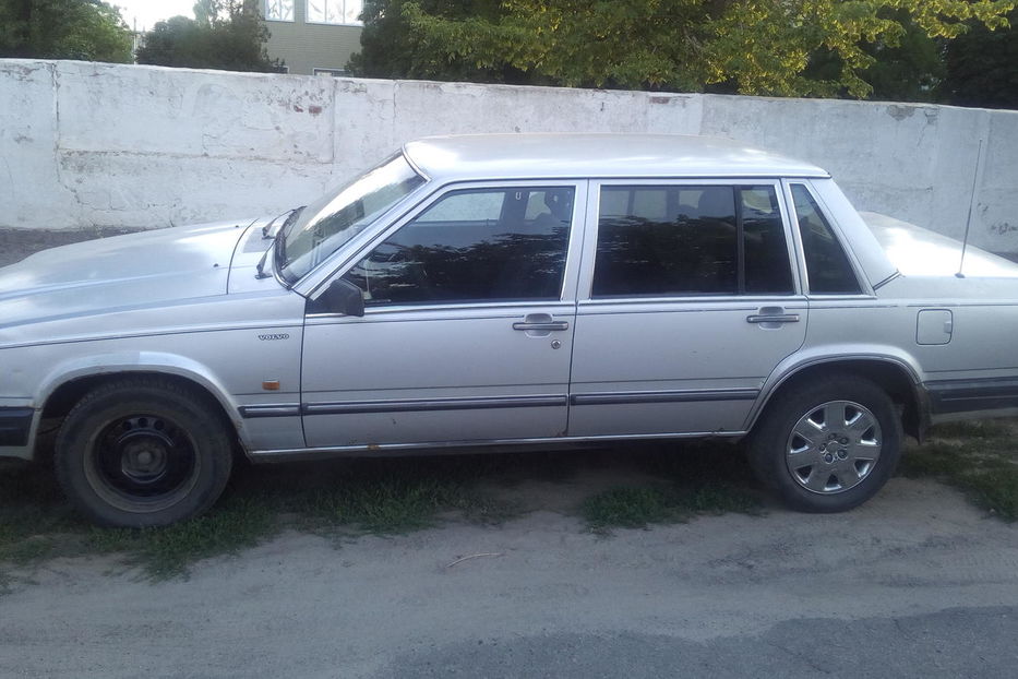 Продам Volvo 760 1983 года в г. Никополь, Днепропетровская область