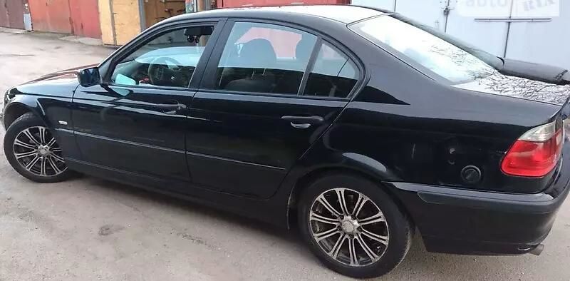 Продам BMW 318 2002 года в Хмельницком