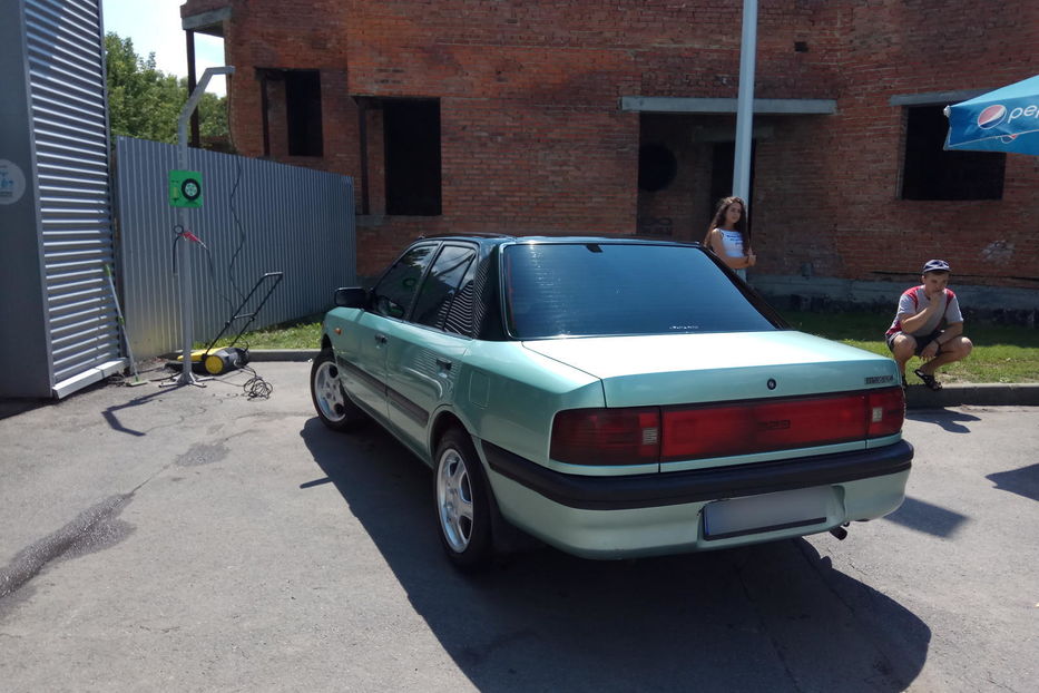 Продам Mazda 323 Infektion 1.3 1993 года в Виннице