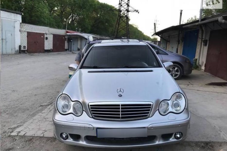 Продам Mercedes-Benz C-Class C320 avantgarde  2000 года в Запорожье