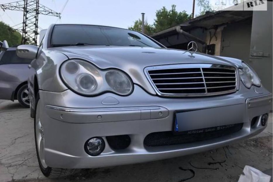 Продам Mercedes-Benz C-Class C320 avantgarde  2000 года в Запорожье