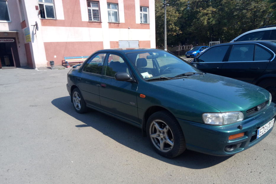 Продам Subaru Impreza Самая полная  1999 года в Одессе