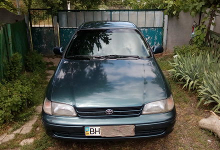 Продам Toyota Carina 1992 года в Одессе